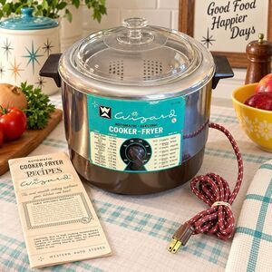 Vintage MCM Western Auto Wizard Automatic Cooker-Fryer w/RecipeManual Deadstock